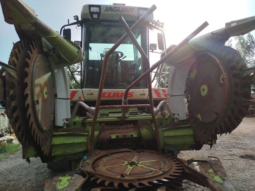 Claas jaguar 870 — 2