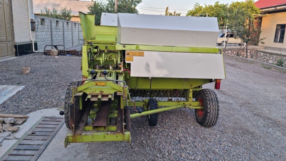 Claas markant 55 — 2