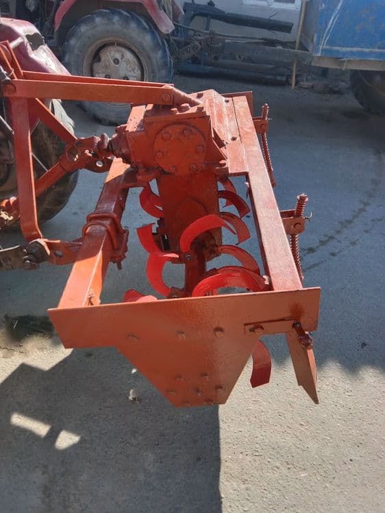 Chimgan 260 mini traktor — 3