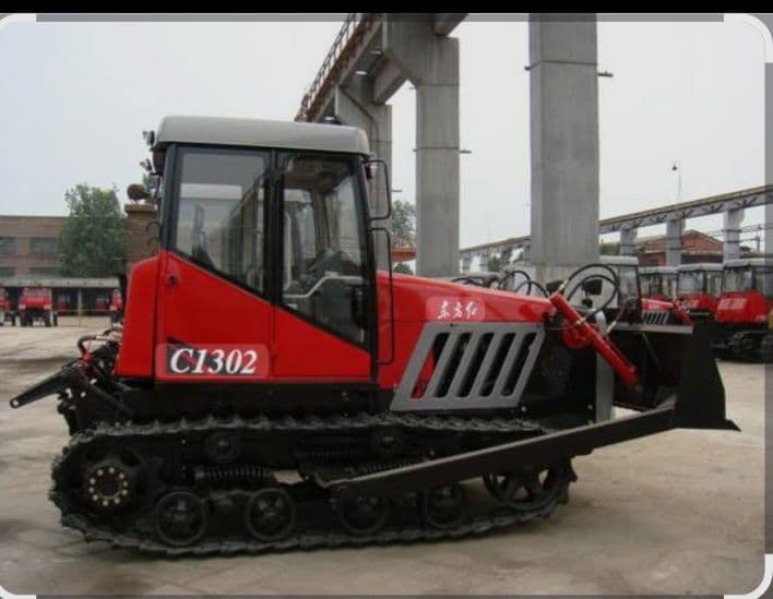 YTO 1302 BULDOZER sotiladi — 1