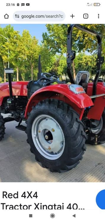 Xintai 404 mini traktor. — 2