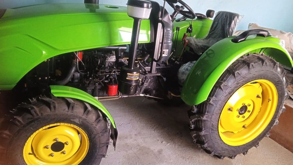 Mini traktor sotiladi — 1