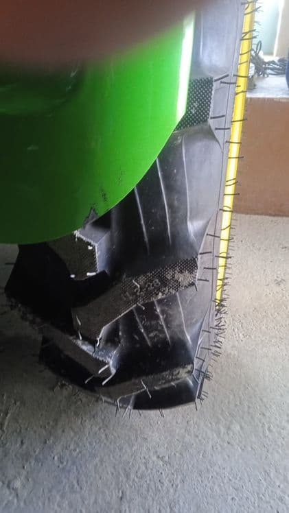 Mini traktor sotiladi — 8