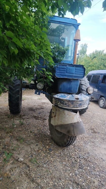 Traktor 28 sotiladi — 3