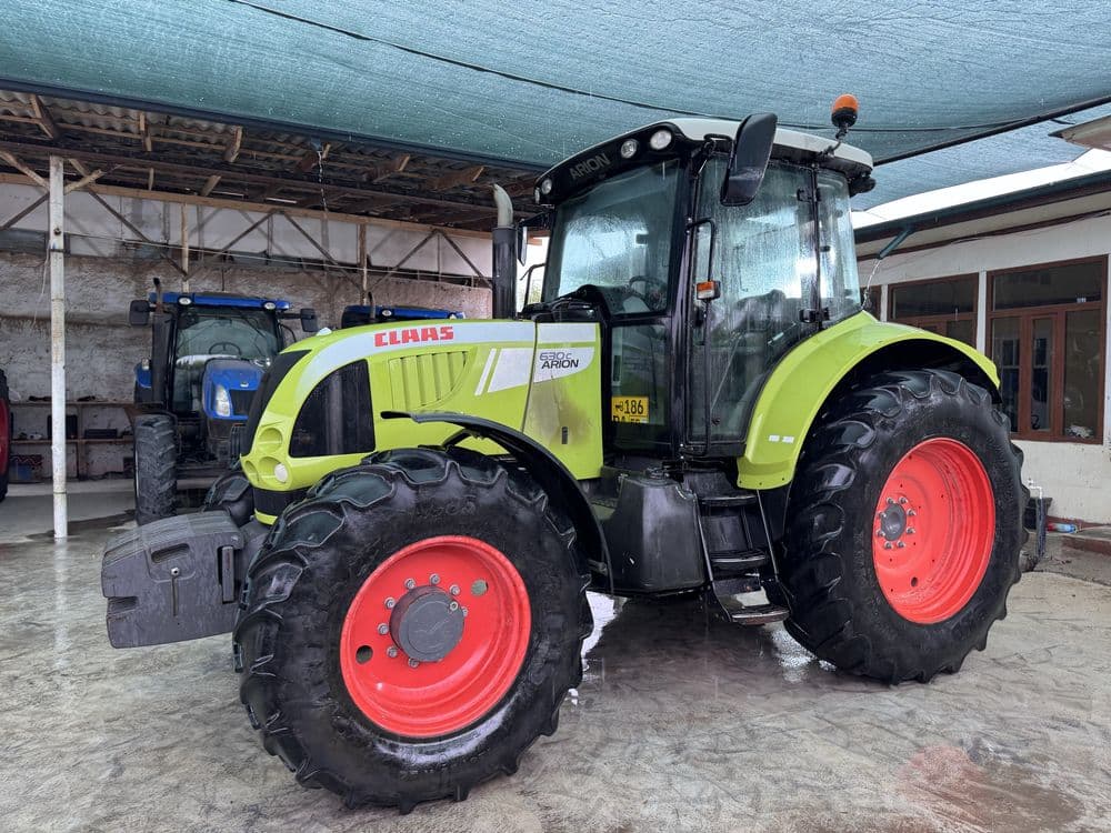 Traktor Aryon class arion sotiladi 2018 yil — 4