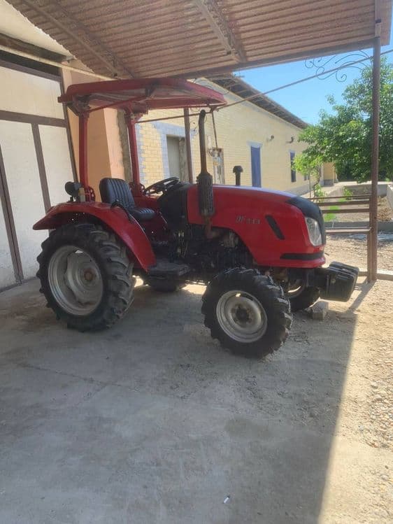 Df 244 4x4 mini traktor sotuvda — 2