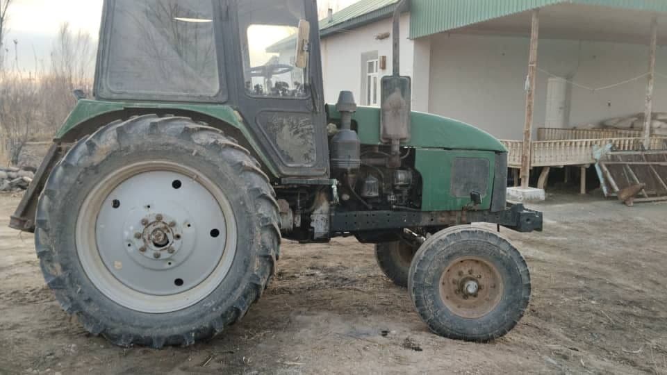 Ttz 80 traktor dokumentlari bor — 2