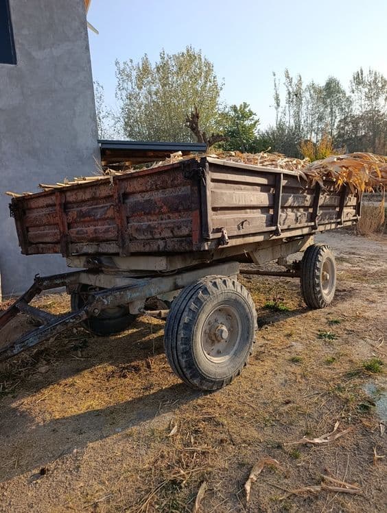 Traktor 80 holati yaxshi — 3