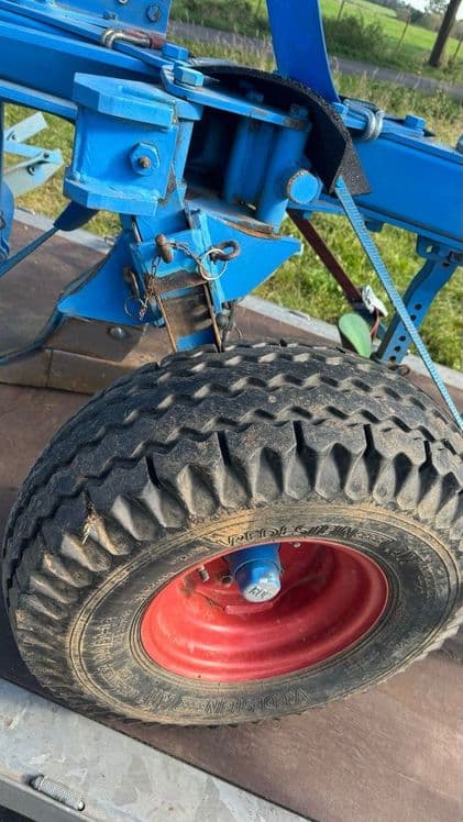 Lemken EurOpal 6 . Belarus, Case, John Deere, Claas Arion tortadi — 3