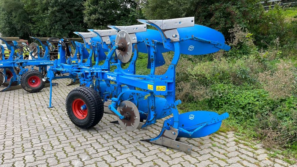 Lemken Europal 5. Claas, Case, John Deere, Belarus tortadi — 2