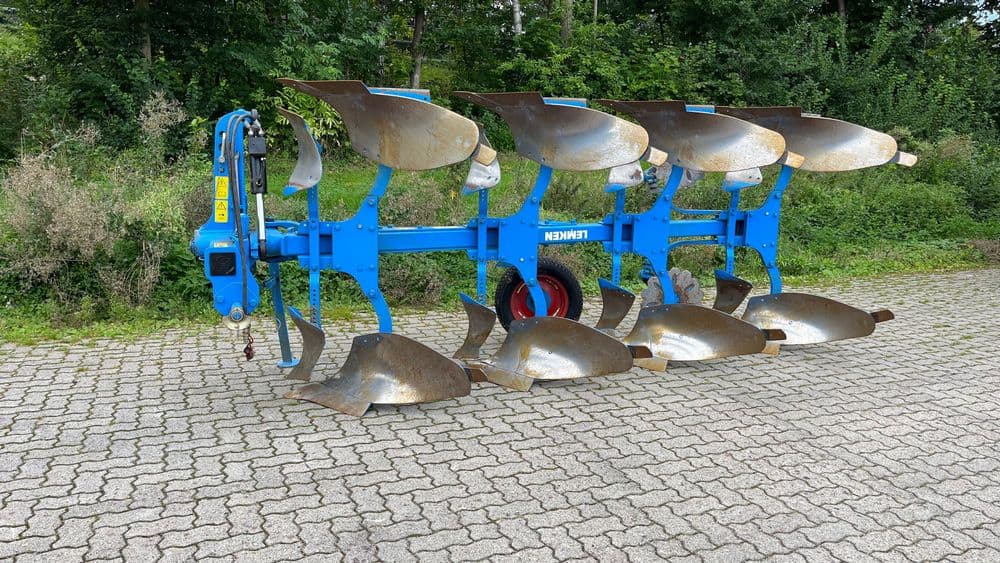 Lemken Europal 5. Claas, Case, John Deere, Belarus tortadi — 8