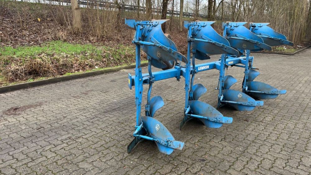 Lemken Opal 110 Omoch, Claas, Case , John Deere , Belarus tortadi — 4