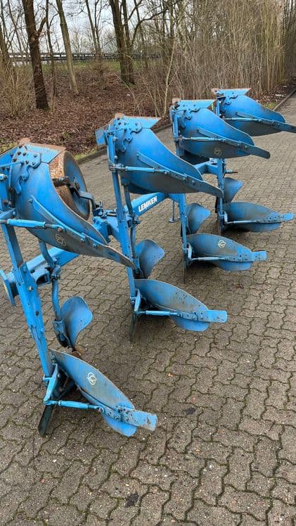 Lemken Opal 110 Omoch, Claas, Case , John Deere , Belarus tortadi — 5