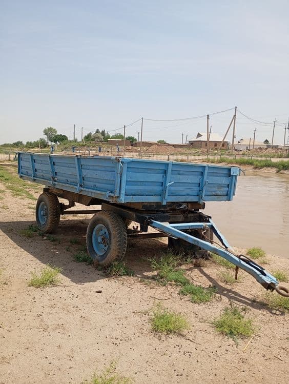 Mtz 80traktori yurib turgan traktor — 4