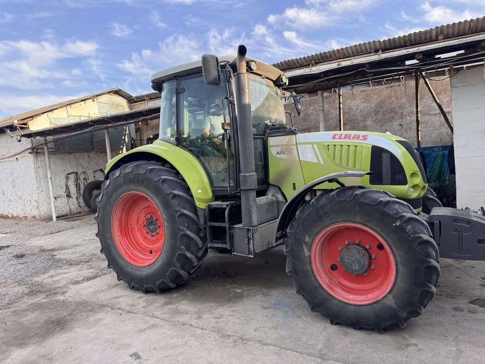 Traktor 2018 yil arion 640 630 claas aryon jonderre new holland klas — 1