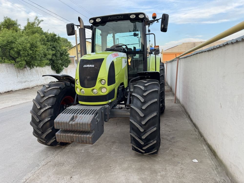 Traktor 2018 yil arion  640 630 claas aryon jonderre new holland klas — 2
