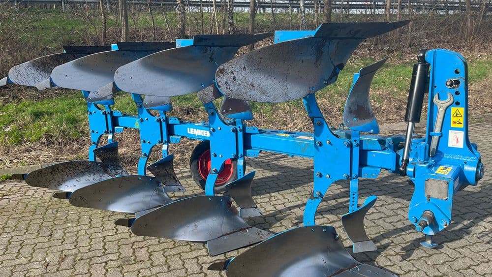 Lemken Europal 7. Case, Claas, John Deere, Belarus tortadi — 1