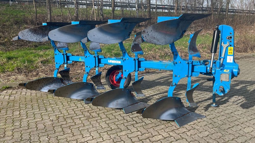 Lemken Europal 7.  Case, Claas, John Deere, Belarus tortadi — 7