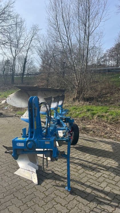 Lemken Europal 7.  Case, Claas, John Deere, Belarus tortadi — 8
