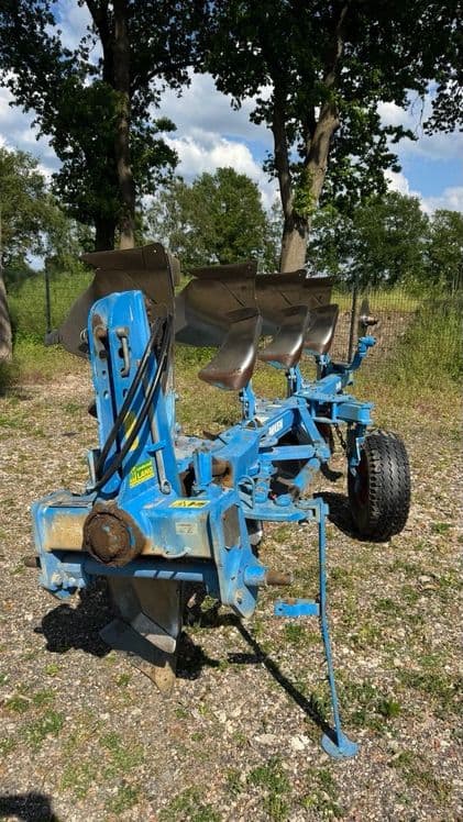 Lemken Europal 7. Claas Arion, Belarus, John Deere tortadi — 3