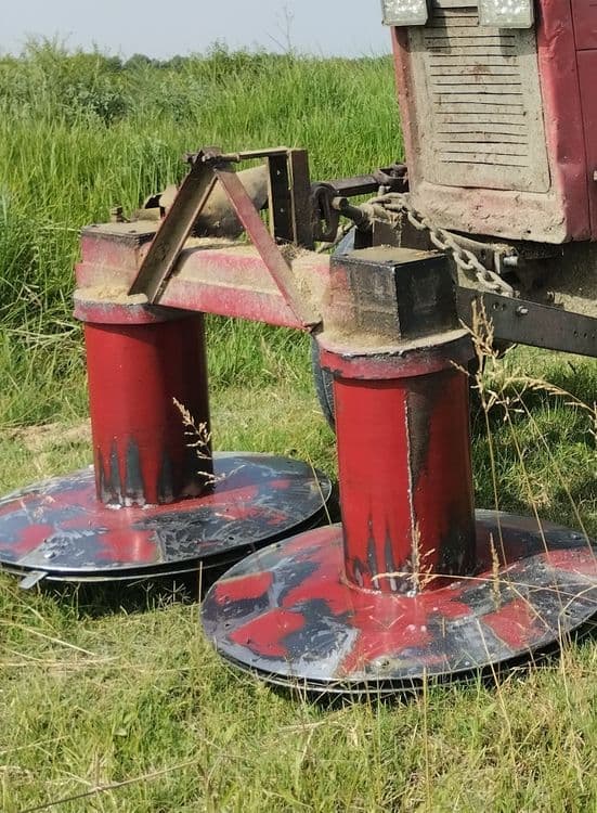 T25 traktor pat pat — 1
