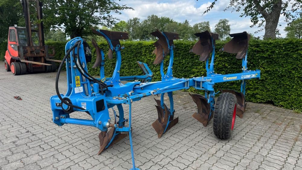 Lemken Europal 7 Omoch Claas Arion, Belarus tortadi — 3
