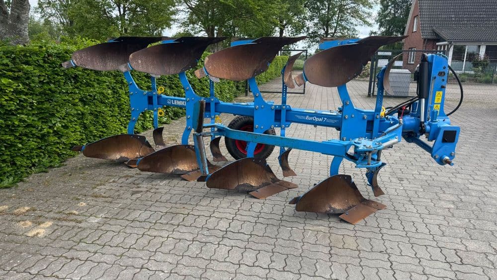 Lemken Europal 7 Omoch Claas Arion, Belarus tortadi — 7