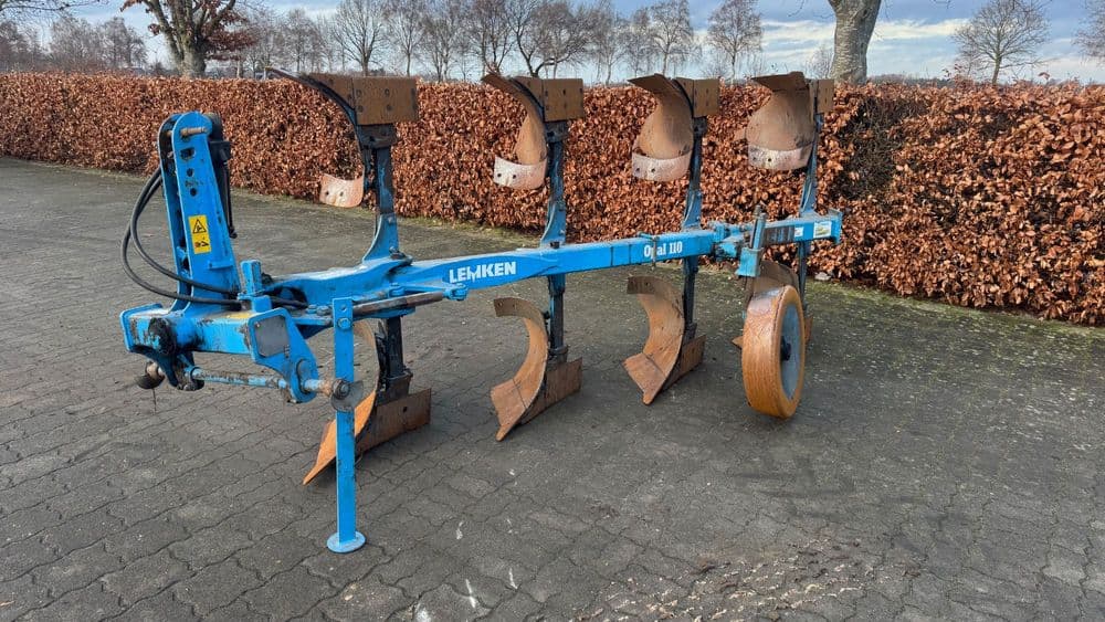 Lemken Opal 110 Case Puma, John Deere, Belarus tortadi. — 2