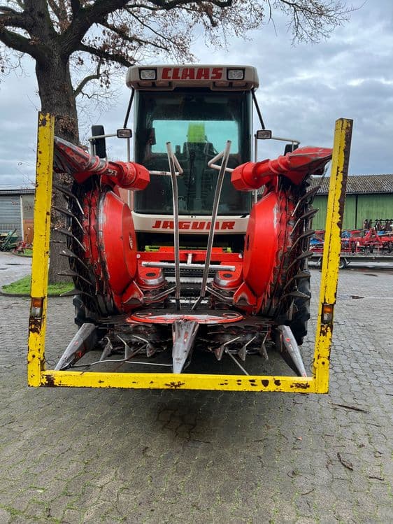 Claas Jaguar 860, Arion, Case, Belarus, John Deere — 2