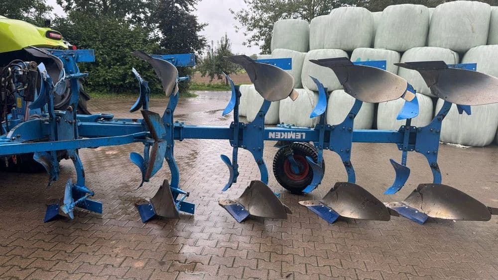 Lemken EurOpal 8. Case Puma, Claas Arion, Belarus, John Deere tortadi. — 2