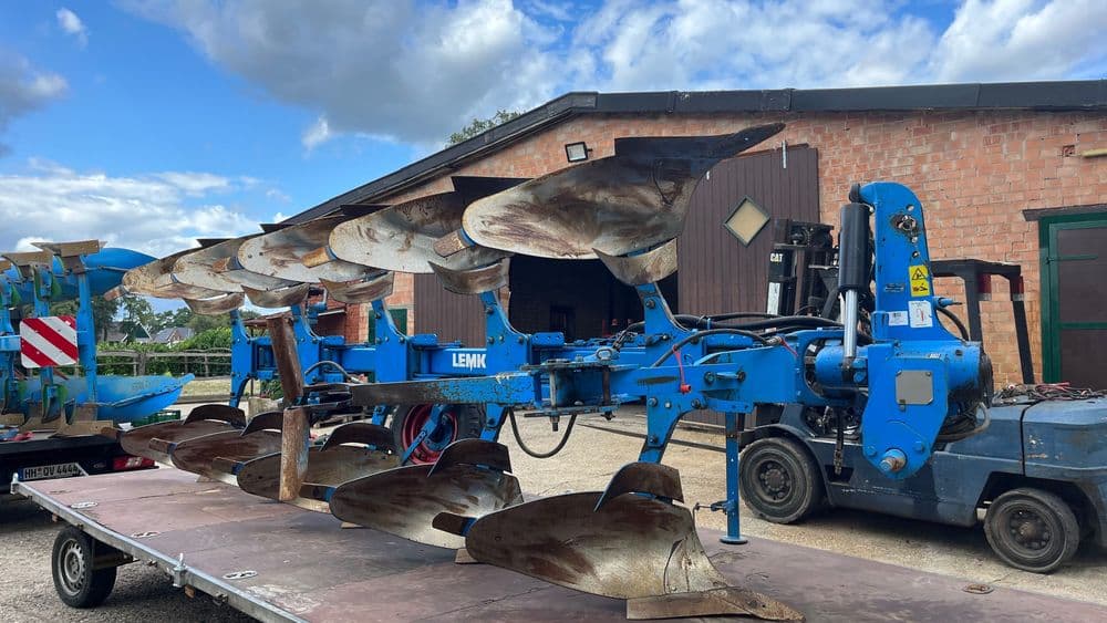 Lemken Vari-Opal 8, Claas, Case, John Deere, Belarus tortadi — 2