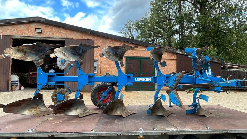 Lemken Vari-Opal 8, Claas, Case, John Deere, Belarus tortadi — 4