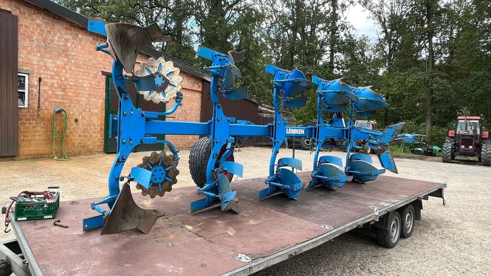 Lemken Vari-Opal 8, Claas, Case, John Deere, Belarus tortadi — 5