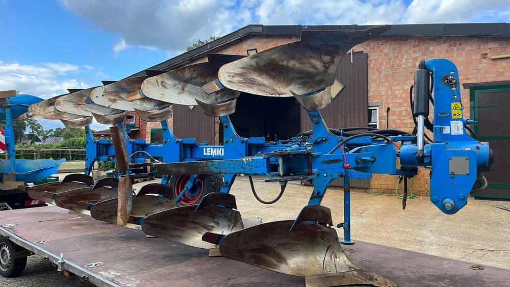 Lemken Vari-Opal 8, Claas, Case, John Deere, Belarus tortadi — 8