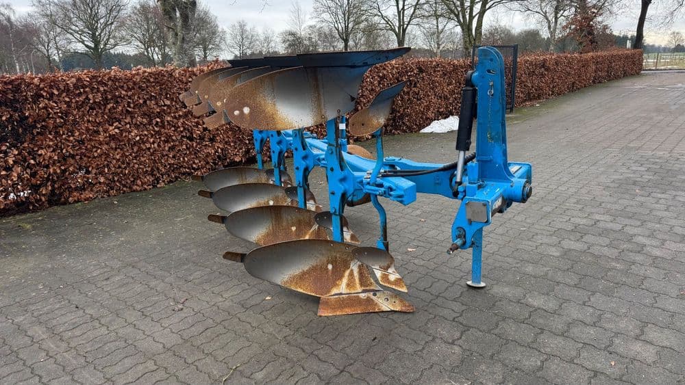 Lemken Opal 110 Belarus, John Deere, case Puma — 8