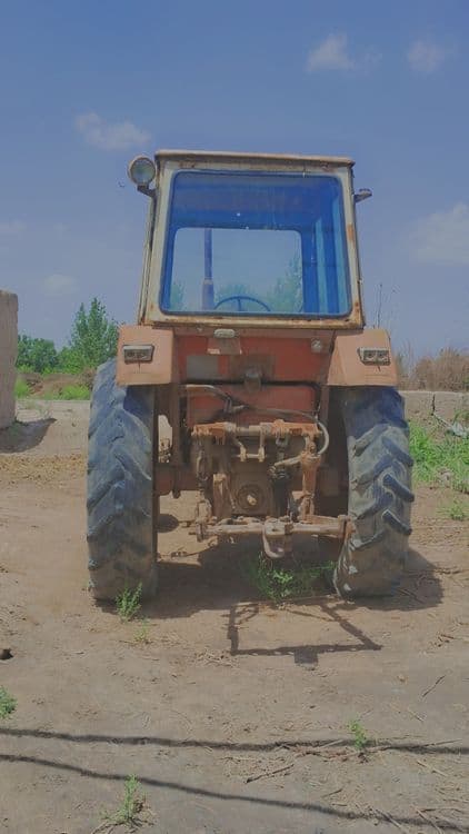 Traktor YuMZ-6  BELORUS sotiladi — 2