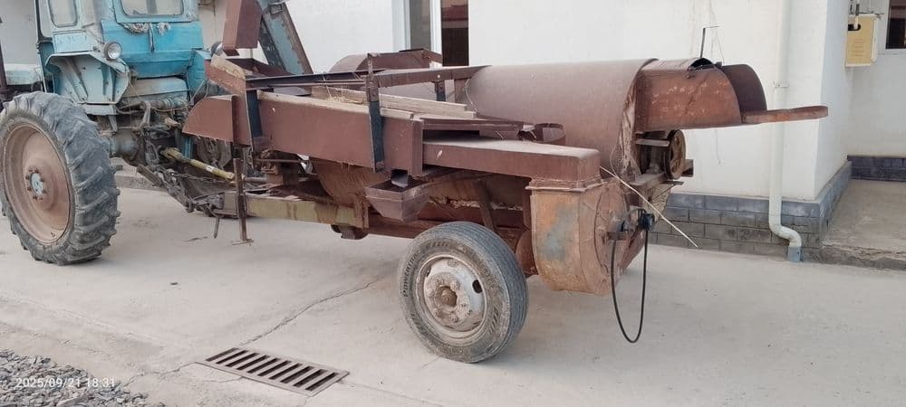 Traktor va mini kombayn sholi va bugʻdoy chiqaradi holati zoʻr — 4
