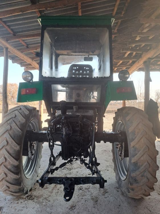 Traktor Mtz  811 — 3