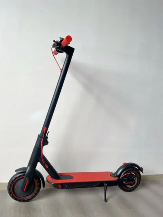 Electric scooter — 1