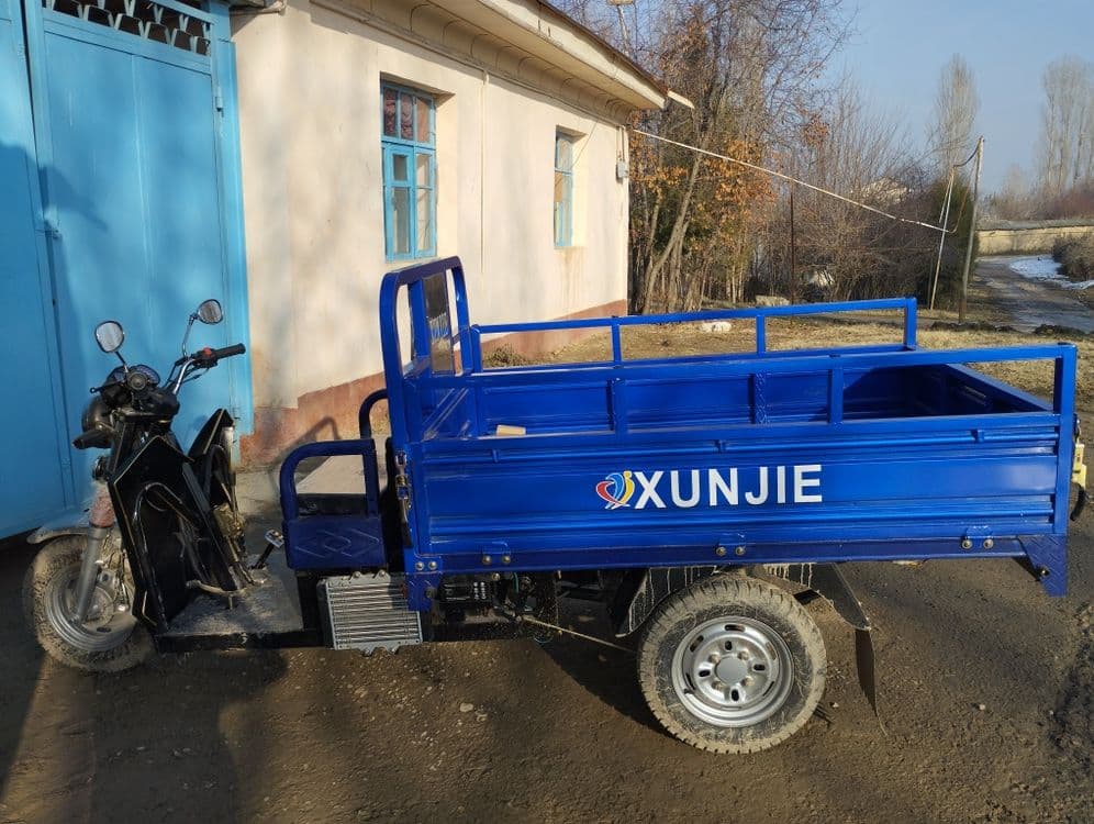 Motoroller yuk tashuvchi — 2