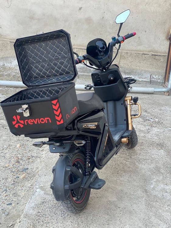 Elektroskuter 5.5mln — 6