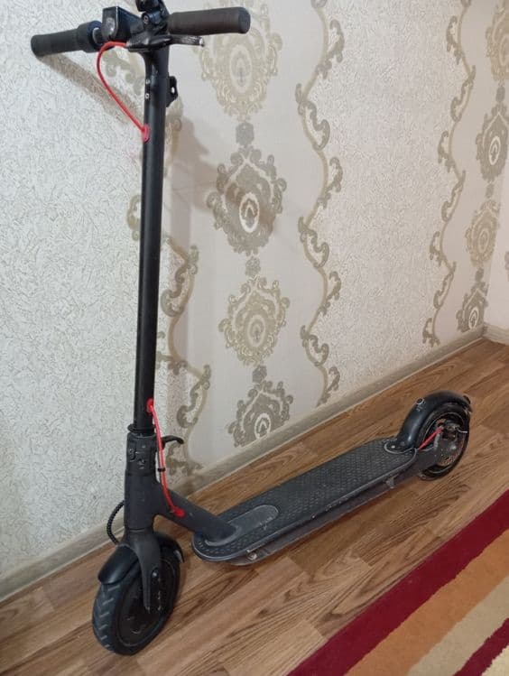 Продаётся электросамокат — 2