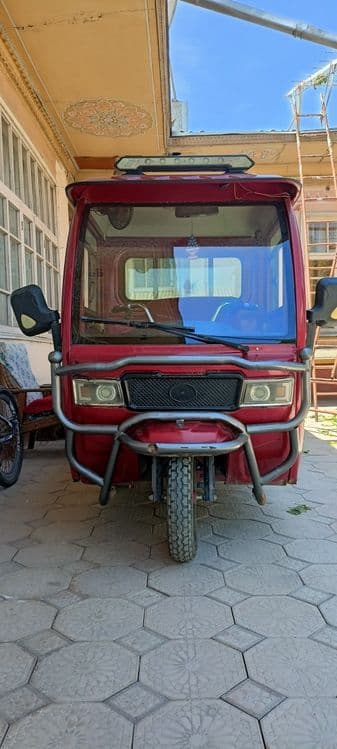 Kabinali yuk elektromotoroller sotiladi — 1