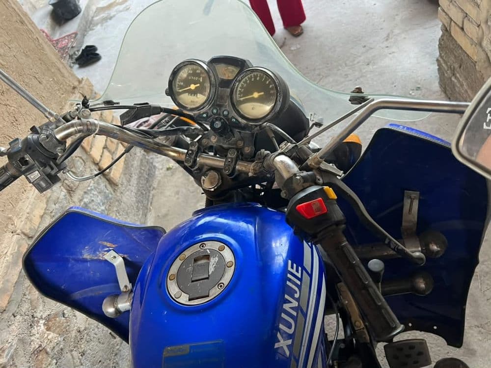 Xunjin Yuk tashuvchi moto — 2