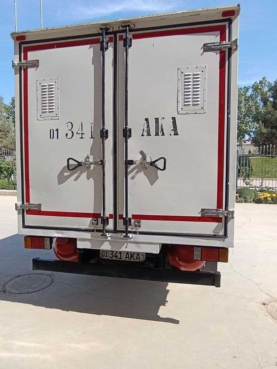 ISUZU SAZ NQR 71PL sotiladi — 3