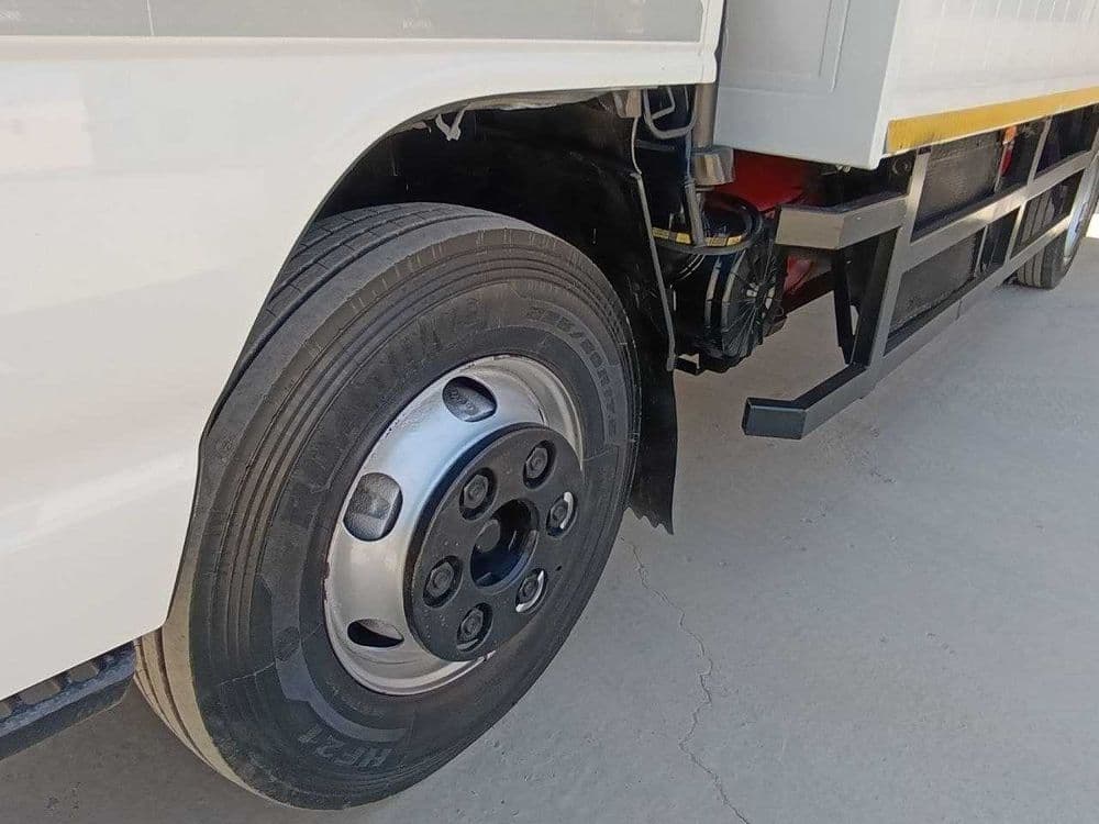 ISUZU SAZ NQR 71PL sotiladi — 6