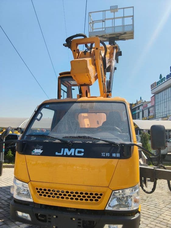 JMC Avtovishka 33 metr — 1
