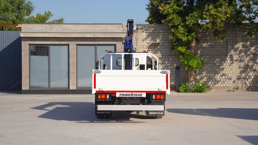 Кран - манипулятор / манипулятор 3.0 т. с бортом на базе ISUZU NQR90L — 3