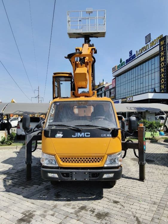 Avtovishka JMC 33 metr — 2