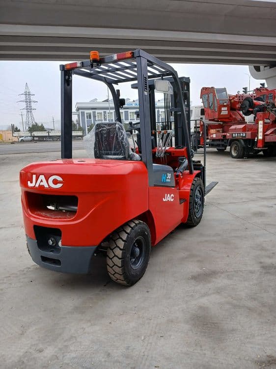 вилочный погрузчик Авто Кара Avto Kara JAC — 2